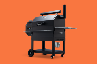 Yoder 640S Review: A Versatile Pellet Smoker