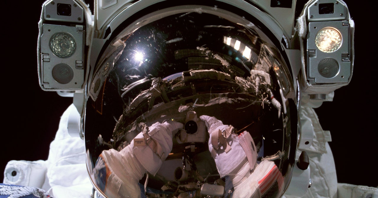 How a Zero-Gravity Omega Watch Repair Revolutionized NASA’s Space Station Fixes