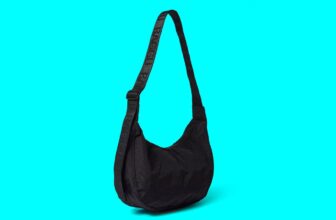 The Viral Baggu Crescent Bag Is Worth the TikTok Hype